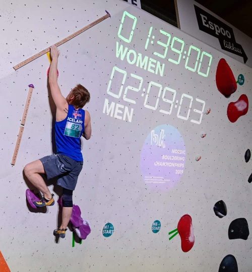 received_2435884886516520